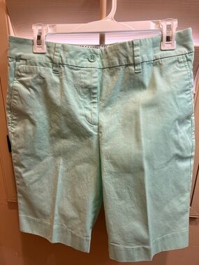 Talbots Perfect Shorts 8 EUC